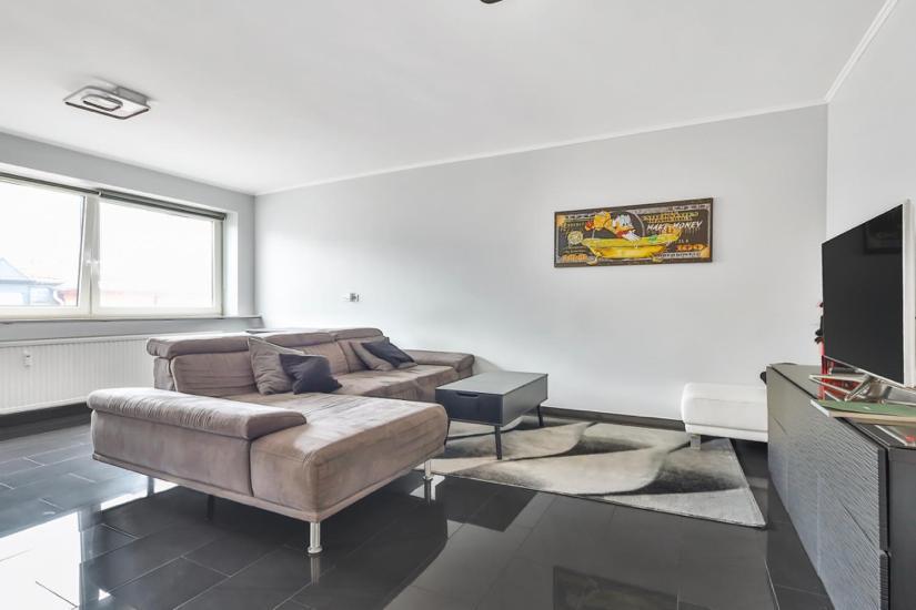 Esch-Sur-Alzette Apartment Bagian luar foto